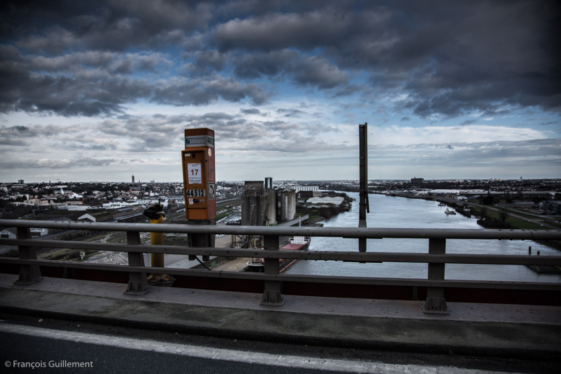 sur le Pont de Cheviré